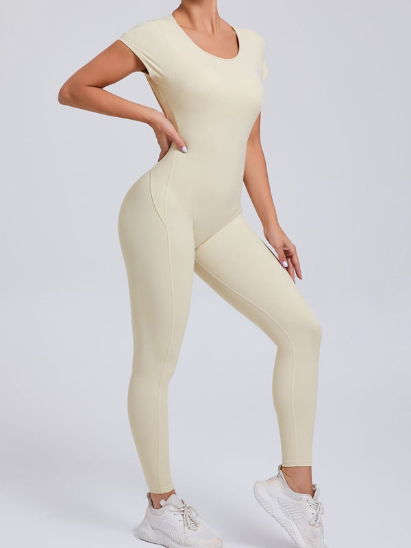 ZASUWA Women's Sexy Backless U-Neck Jumpsuit - Elegant One Piece Romper for Night Out, Party, or Date Night