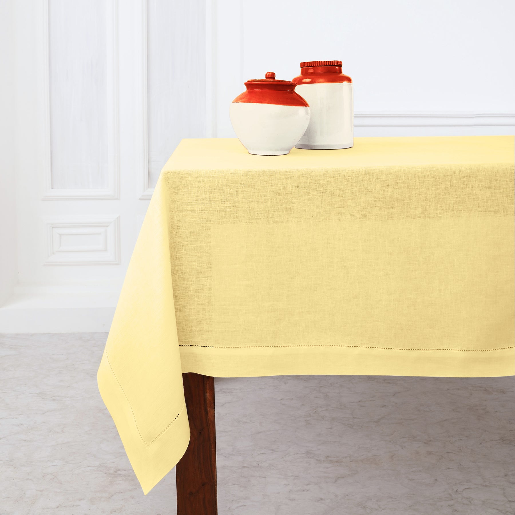 Elegant Classic Hemstitch Tablecloth - Premium Cotton Dining Table Cover for Formal & Casual Settings - Perfect for Weddings, Parties & Everyday Use