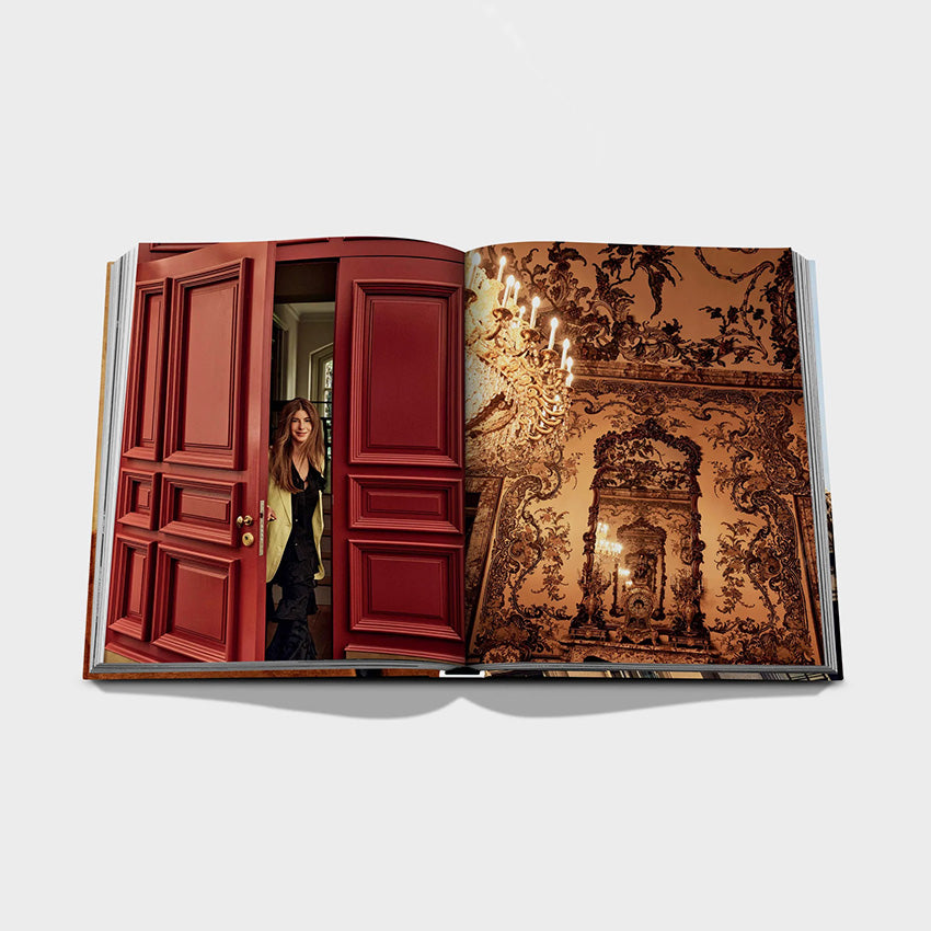 Assouline Madrid Chic - Luxury Travel Guide Book for Spain | Explore Fashion, Design & Culture | Perfect for Travel Enthusiasts & Coffee Table Decor