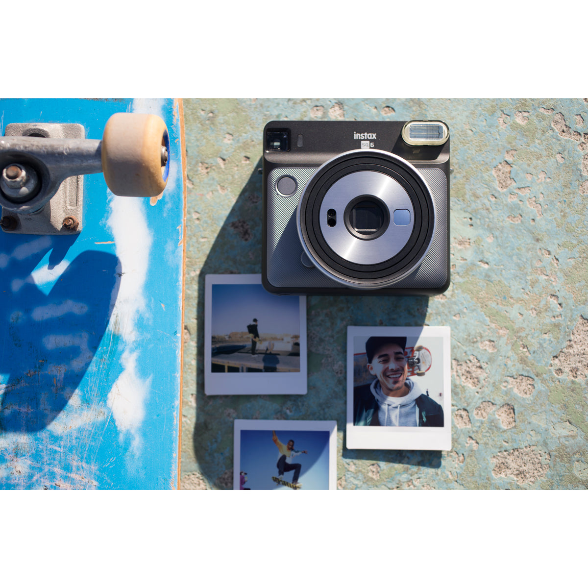 Fujifilm INSTAX Square SQ6 Instant Film Camera (Graphite Gray) - Vintage Style Instant Camera for Travel, Parties & Photo Booths | Perfect Gift for Photographers & Beginners