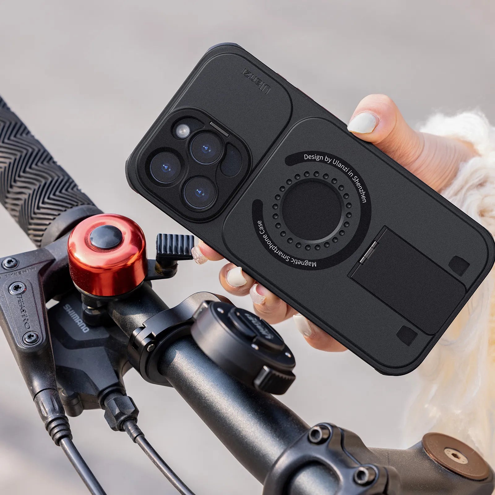 Ulanzi O LOCK Smartphone Video Stabilizer Kit for iPhone 15 Pro & Pro Max - Perfect for Vlogging, Live Streaming & Content Creation