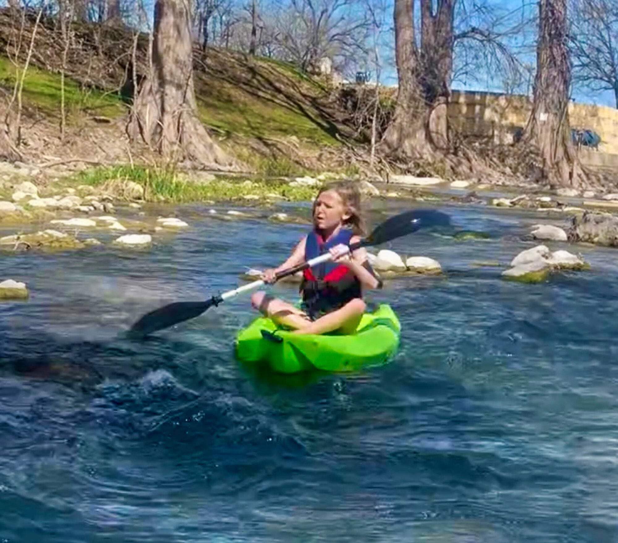 Kids Kayak Paddles for River Tubing & Water Adventures | Double-Sided Oars for Young Paddlers on Lakes, Rivers & Streams | Lightweight & Easy to Use | Perfect for Family Outings, Summer Camps & Outdoor Exploration