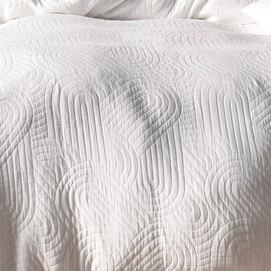 Lila Sugar Quilt Cover Set - Soft Cotton Bedding Set with Floral Design by Linen House - Perfect for Master Bedroom, Guest Room & Cozy Home Decor