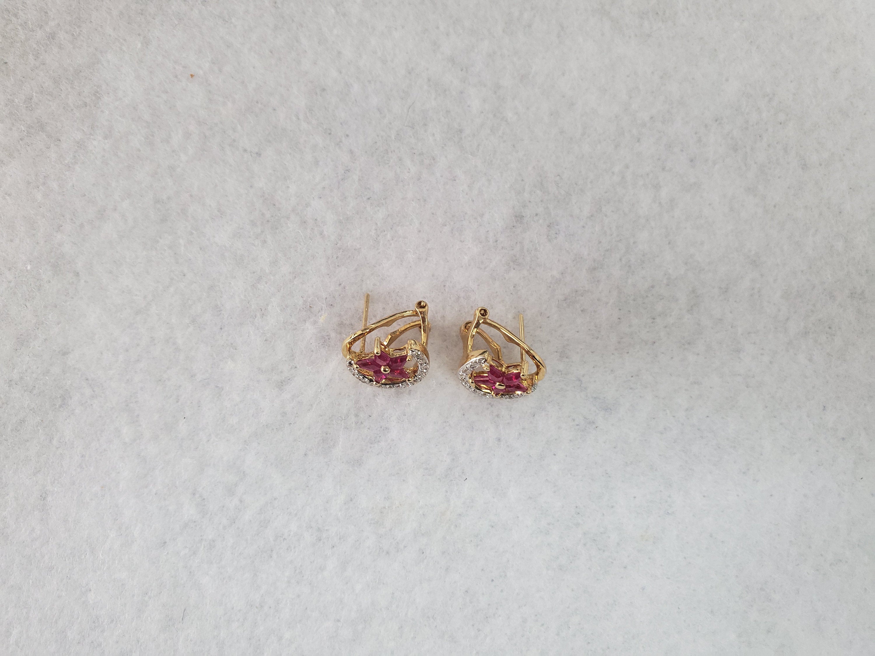 1.14cttw Star & Crescent Moon Ruby Diamond Earrings in 14k Yellow Gold - Elegant Dangle Earrings for Women, Perfect for Weddings, Parties & Special Occasions