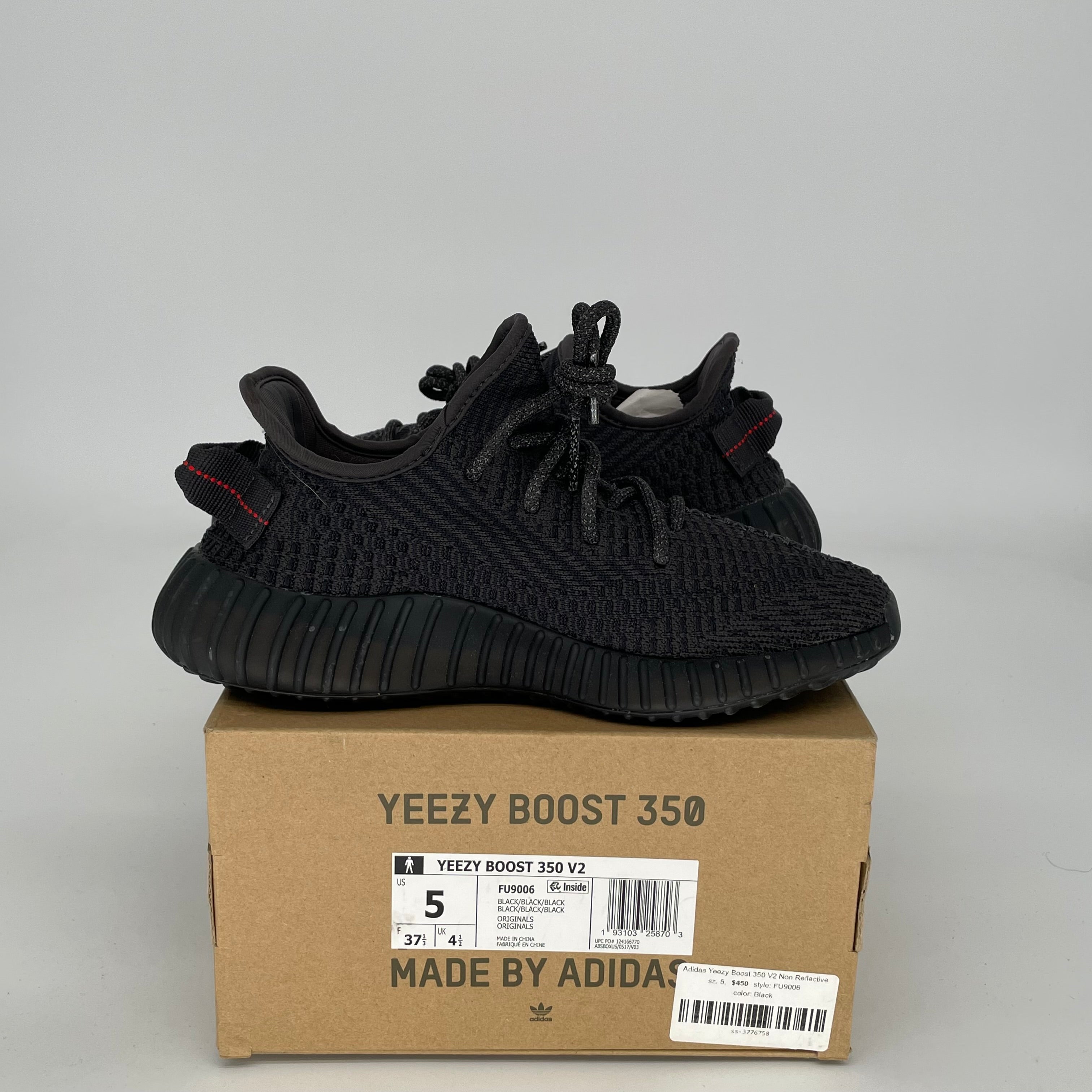 Adidas Yeezy Boost 350 V2 Black Non-Reflective Men's Running Shoes Size 5 - Stylish & Comfortable Sneakers for Casual Wear, Gym & Street Fashion