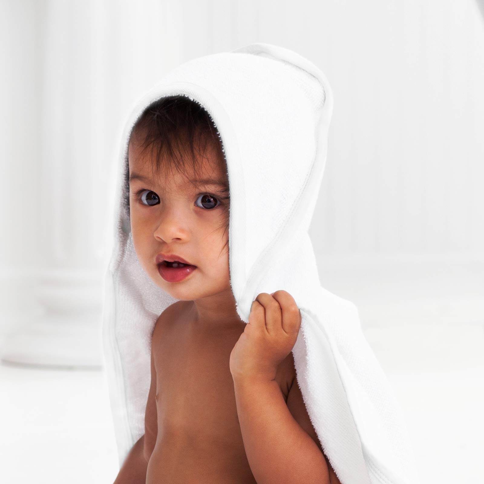 aden + anais Classic Hooded Baby Bath Towel - 100% Premium Cotton Terry Cloth for Newborns, Infants & Toddlers - Ultra Soft & Absorbent - 2 Pack Dinosaur Print - Perfect for Bath Time, Swimming & After Shower Wrap