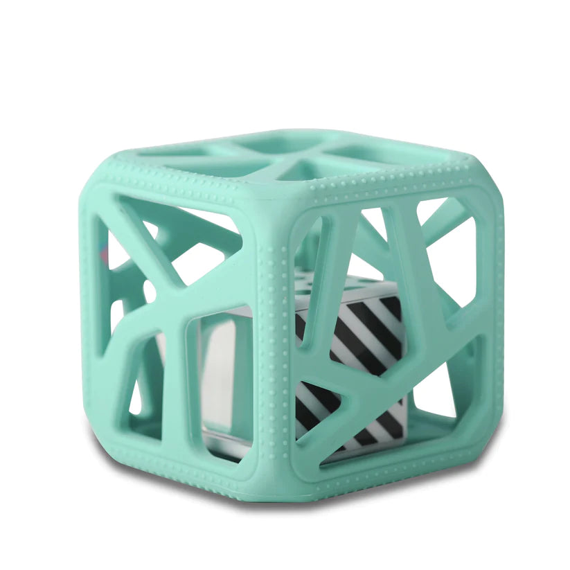 Mint Chew Cube for Dogs - Dental Chew Toy for Teething Puppies & Adult Dogs - Helps Clean Teeth & Freshen Breath - Perfect for Training, Anxiety Relief & Playtime