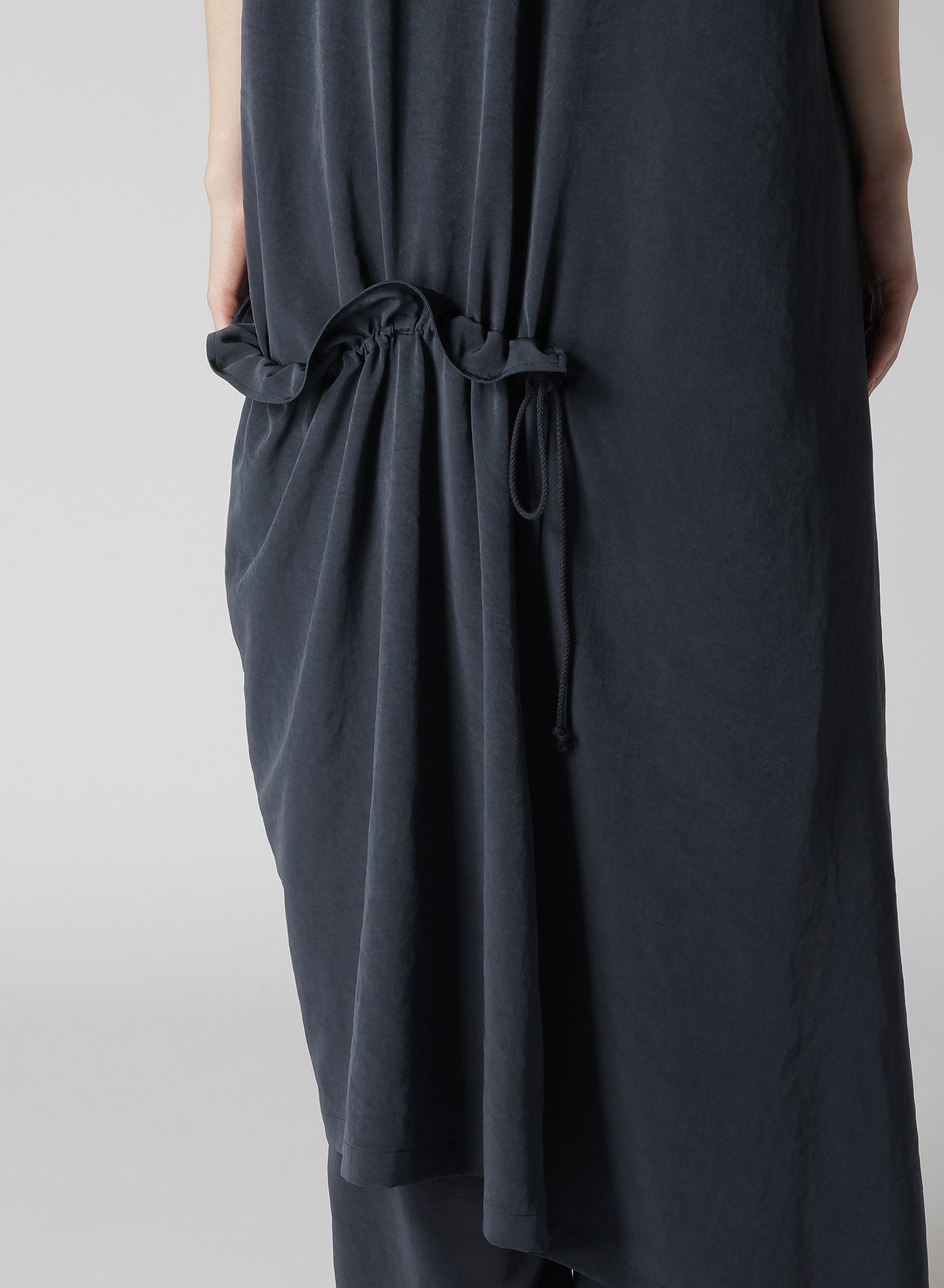 Elegant Crepe de Chine Half Sleeve Draped Dress for Women - Perfect for Office Wear, Cocktail Parties & Special Occasions