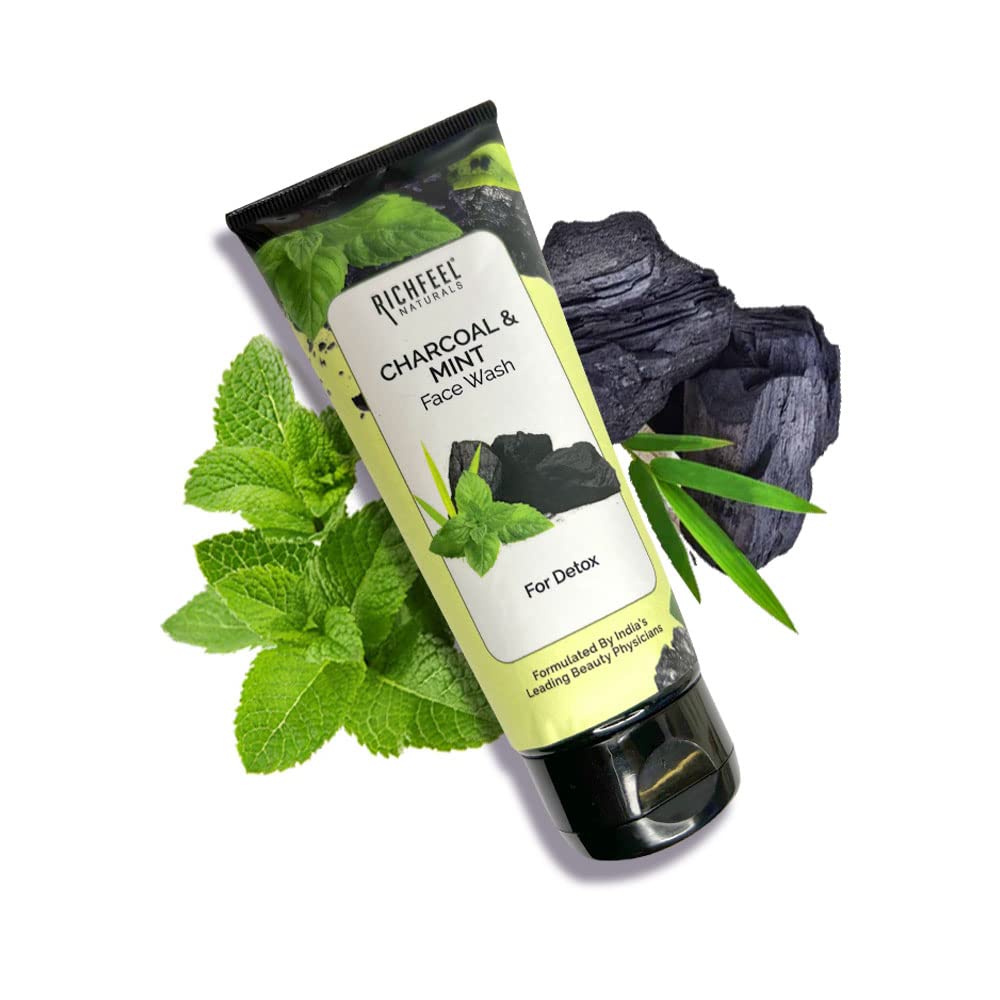 Richfeel Naturals Charcoal & Mint Facial Cleanser 100g - Deep Pore Cleansing for Oily & Acne-Prone Skin - Perfect for Daily Skincare Routine & Travel