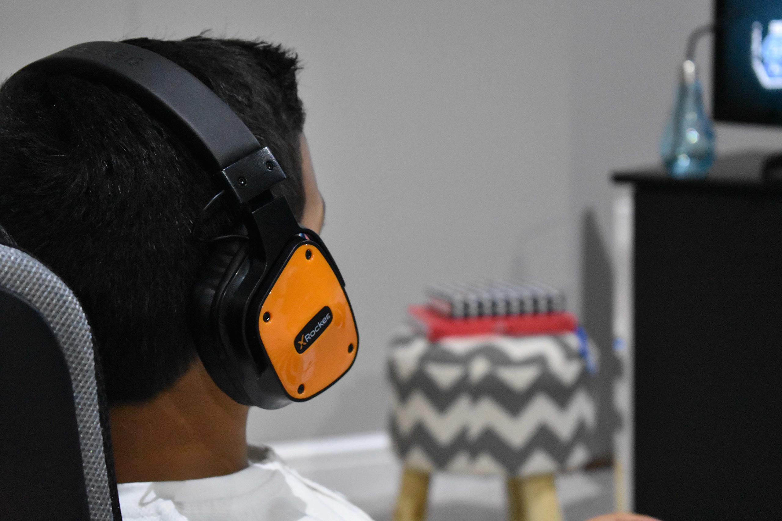 X Rocker Pro Gaming Headset with Microphone - Over-Ear Stereo Headphones for PC, PS5, Xbox & Streaming - Noise Cancelling & Comfortable Ear Cushions (Black/Orange) - Perfect for Esports, Live Streaming & Late-Night Gaming Sessions