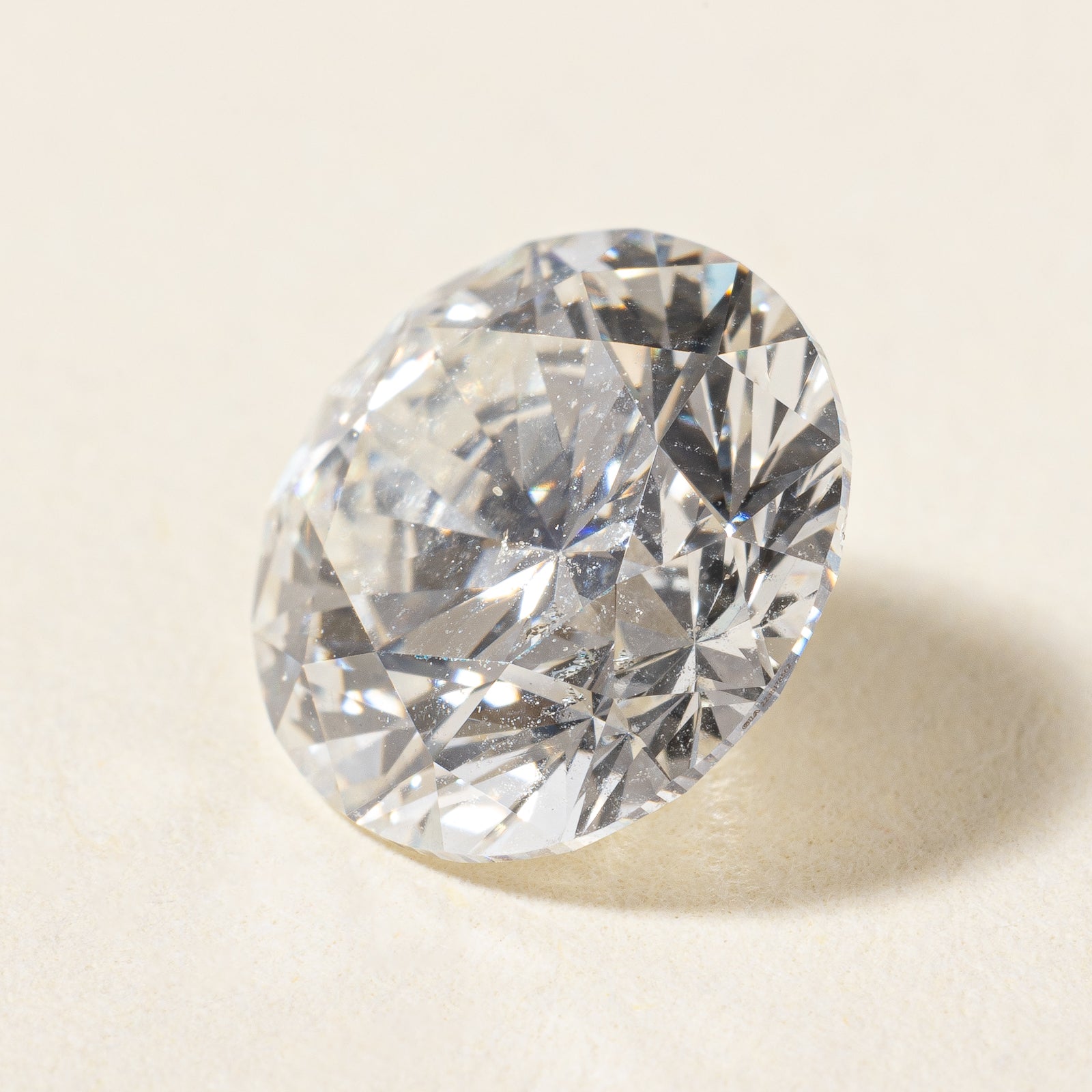 2.35ct GIA Certified Round Brilliant Cut Loose Diamond - Ideal for Engagement Rings & Fine Jewelry Making | Premium Quality Natural Diamond for Wedding & Anniversary Gifts