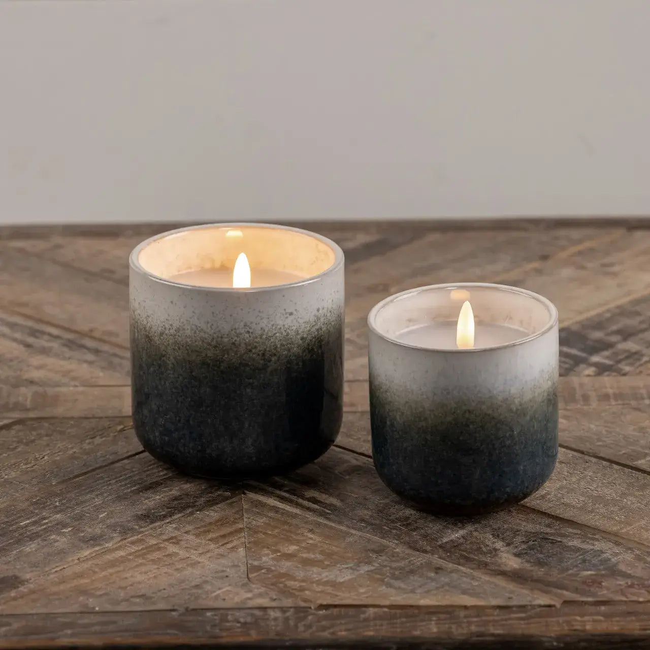 3D Flame Blue & White Ceramic Candle Holder - Elegant Glass Candle Jar for Home Decor, Wedding Centerpieces & Romantic Ambiance