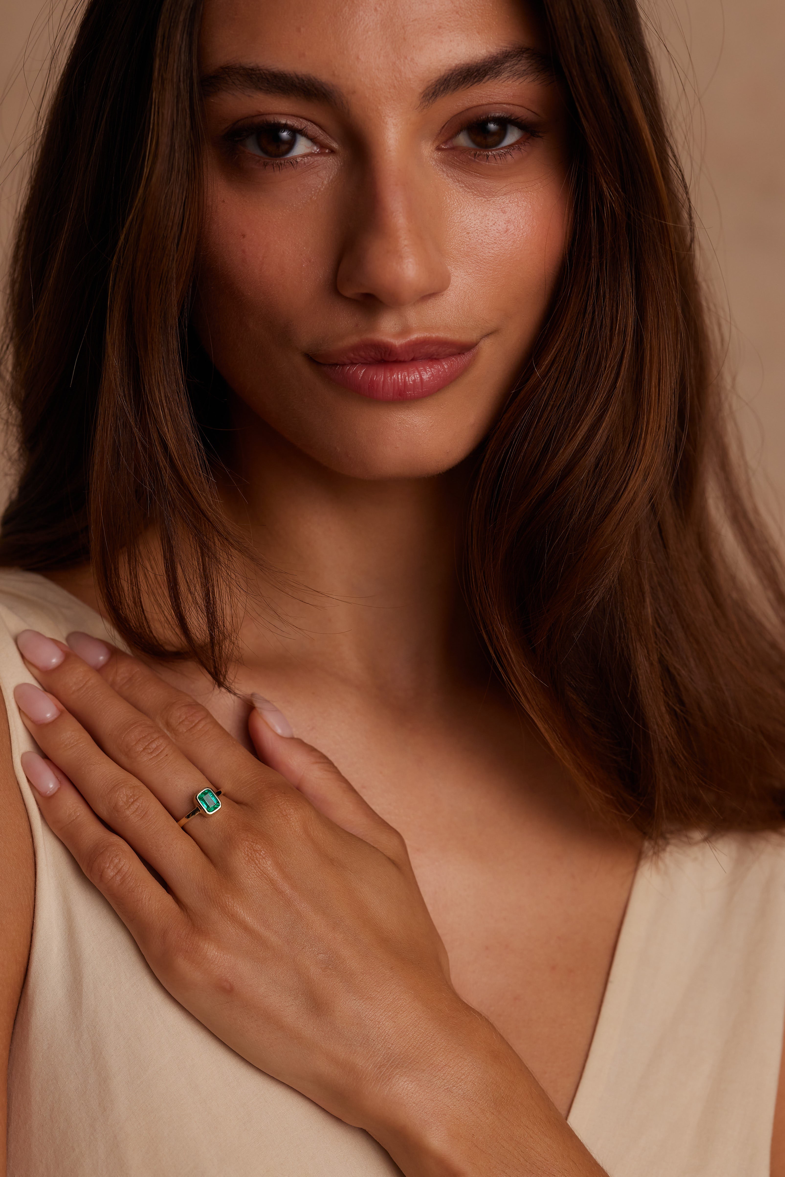 14K Yellow Gold Emerald Baguette Ring - Elegant Stackable Band for Women | Perfect for Weddings, Anniversaries & Everyday Luxury Jewelry