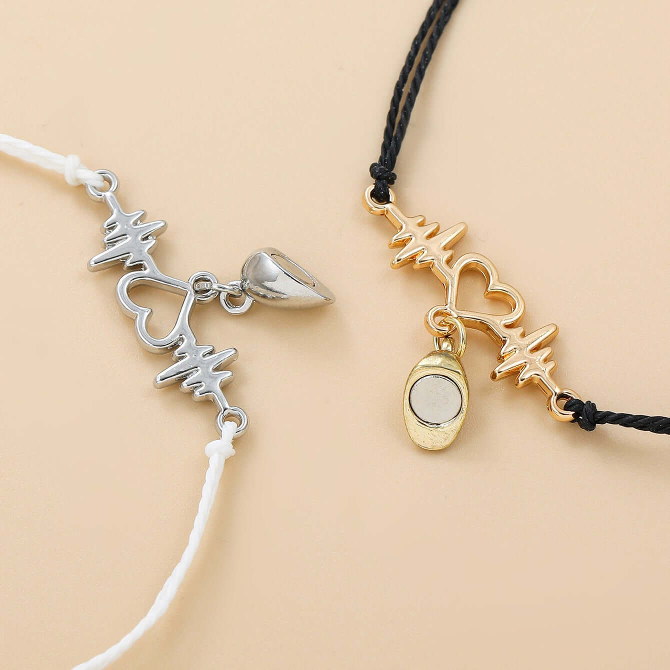 Magnetic Heartbeat Matching Bracelet SL0091 - Couple's Love Bracelet with Heartbeat Sync Technology for Romantic Gifts & Anniversaries | Perfect for Date Nights & Long Distance Relationships