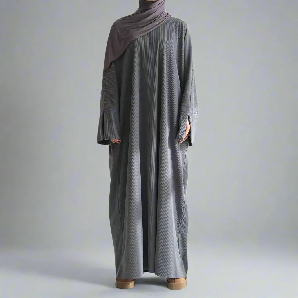 Stylish Winter Corduroy Abaya Dress for Muslim Women - Modest Islamic Fashion for Cold Weather & Special Occasions