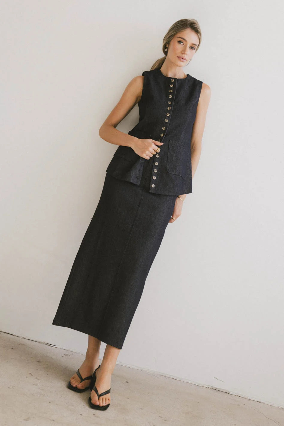 Miriam Denim Maxi Skirt for Women - High Waisted Long Denim Skirt with Side Slits - Boho Vintage Style - Perfect for Casual Outfits, Beach Wear & Summer Fashion