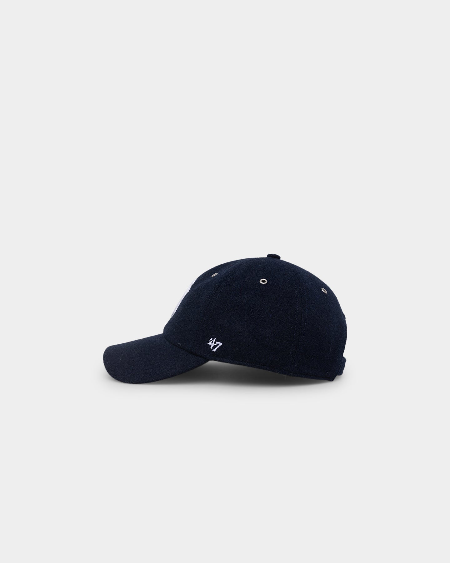 New York Yankees '47 Clean Up Strapback Wool Baseball Cap - Navy Blue Adjustable Hat for Men & Women - Perfect for Baseball Games, Streetwear & Casual Outfits