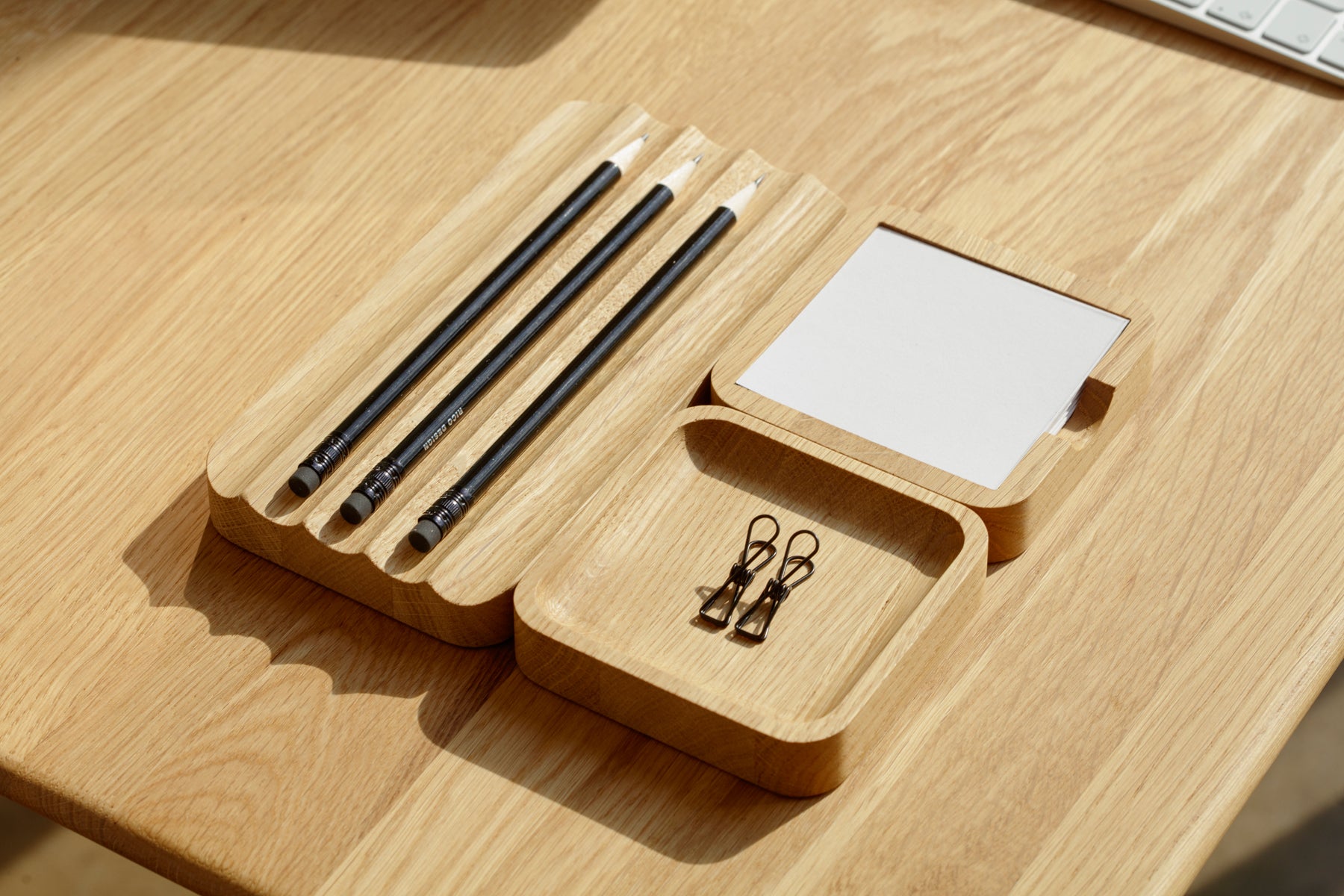 Premium Oak Wood Small Tray - Handcrafted Serving Tray for Coffee, Tea & Breakfast - Perfect for Home Decor, Dining & Gift Giving