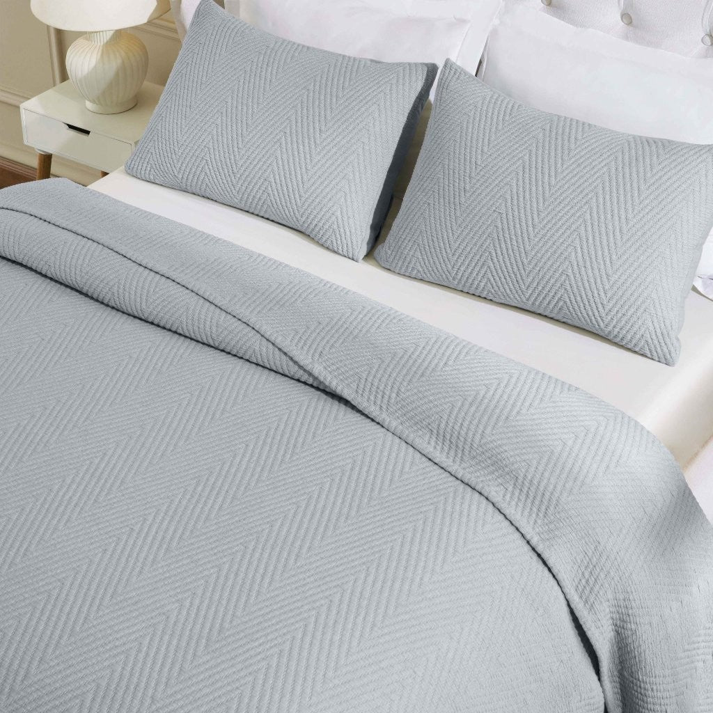 Premium Aswan Cotton Medium Weight Textured Modern Chevron Woven Coverlet - Soft & Breathable Bedspread for All-Season Comfort | Perfect for Master Bedroom, Guest Room & Cozy Home Decor