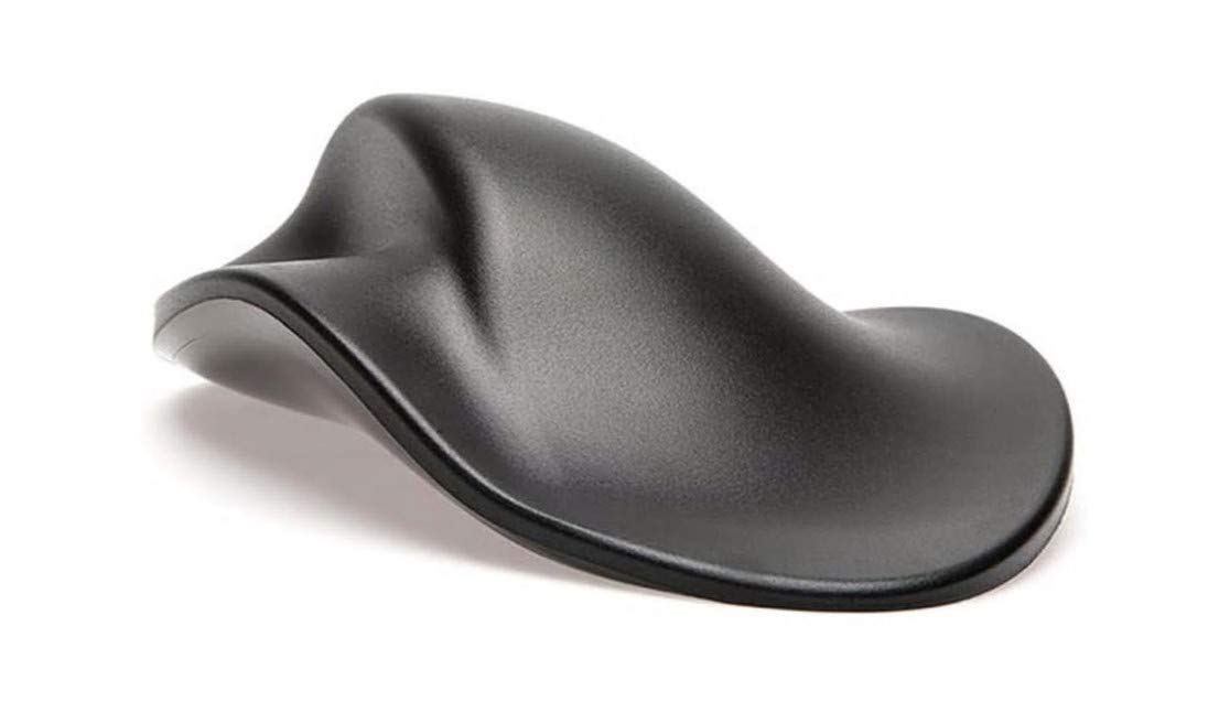 Hippus M2WB-LC Ergonomic Wired Mouse for Right Hand - Medium Size Black Computer Mouse with Light Click Technology | Perfect for Office Work, Gaming & Long Computing Sessions