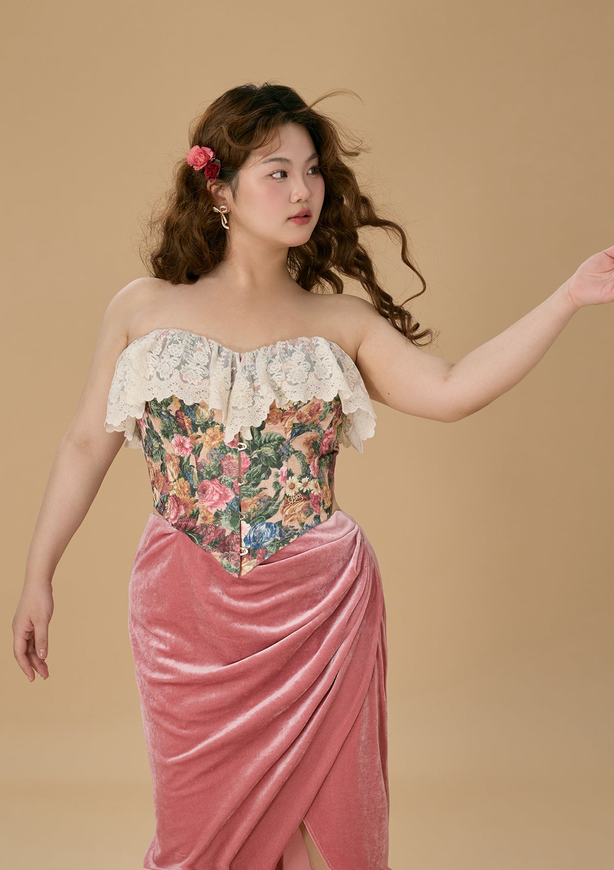 Elegant Curve & Plus Size Corset for Women - Perfect for Weddings, Banquets & Special Occasions