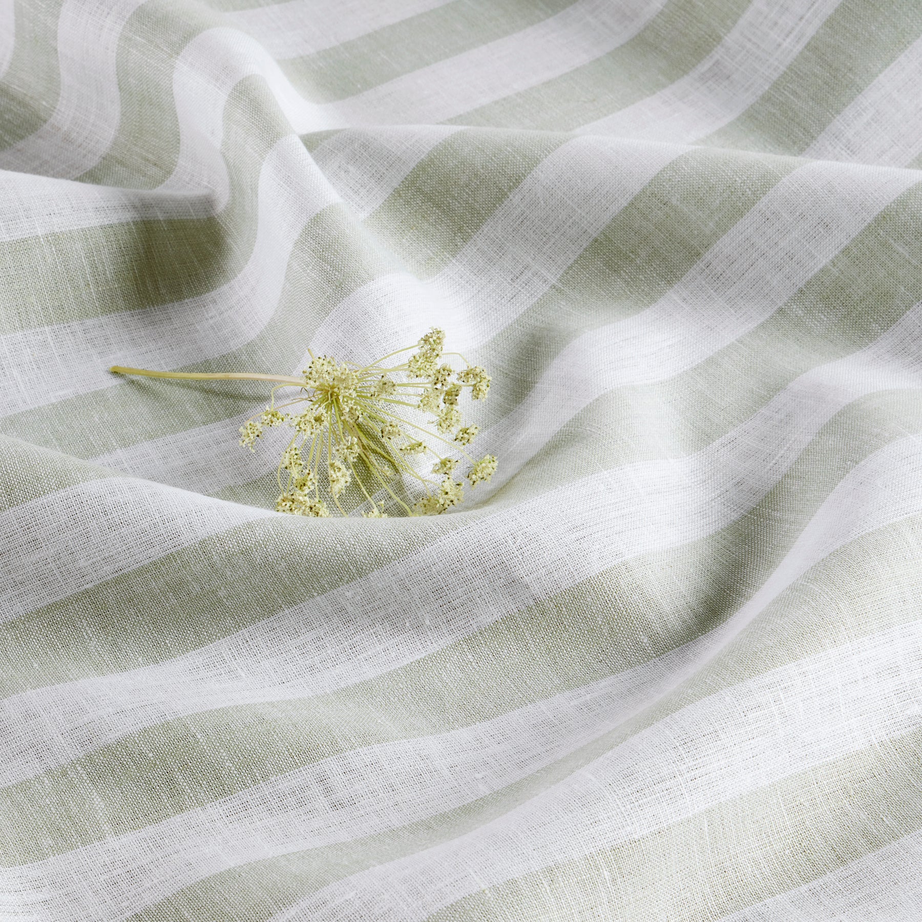 Sorrento Striped Tablecloth - Waterproof & Wrinkle-Free Table Cover for Dining Room, Kitchen, and Outdoor Picnics