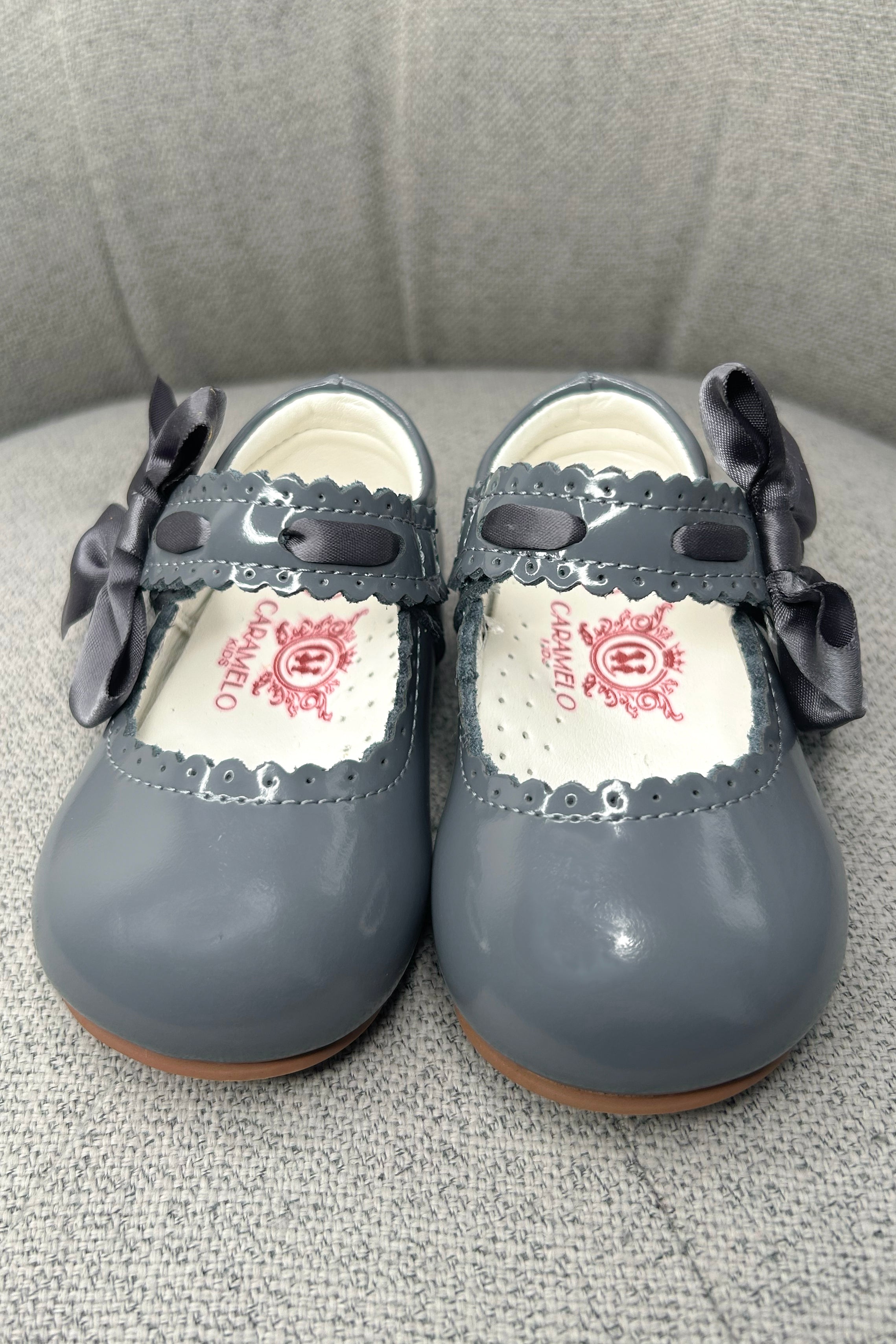 Elegant Grey Patent Leather Mary Jane Shoes with Satin Bow - Perfect for Weddings, Parties & Formal Occasions