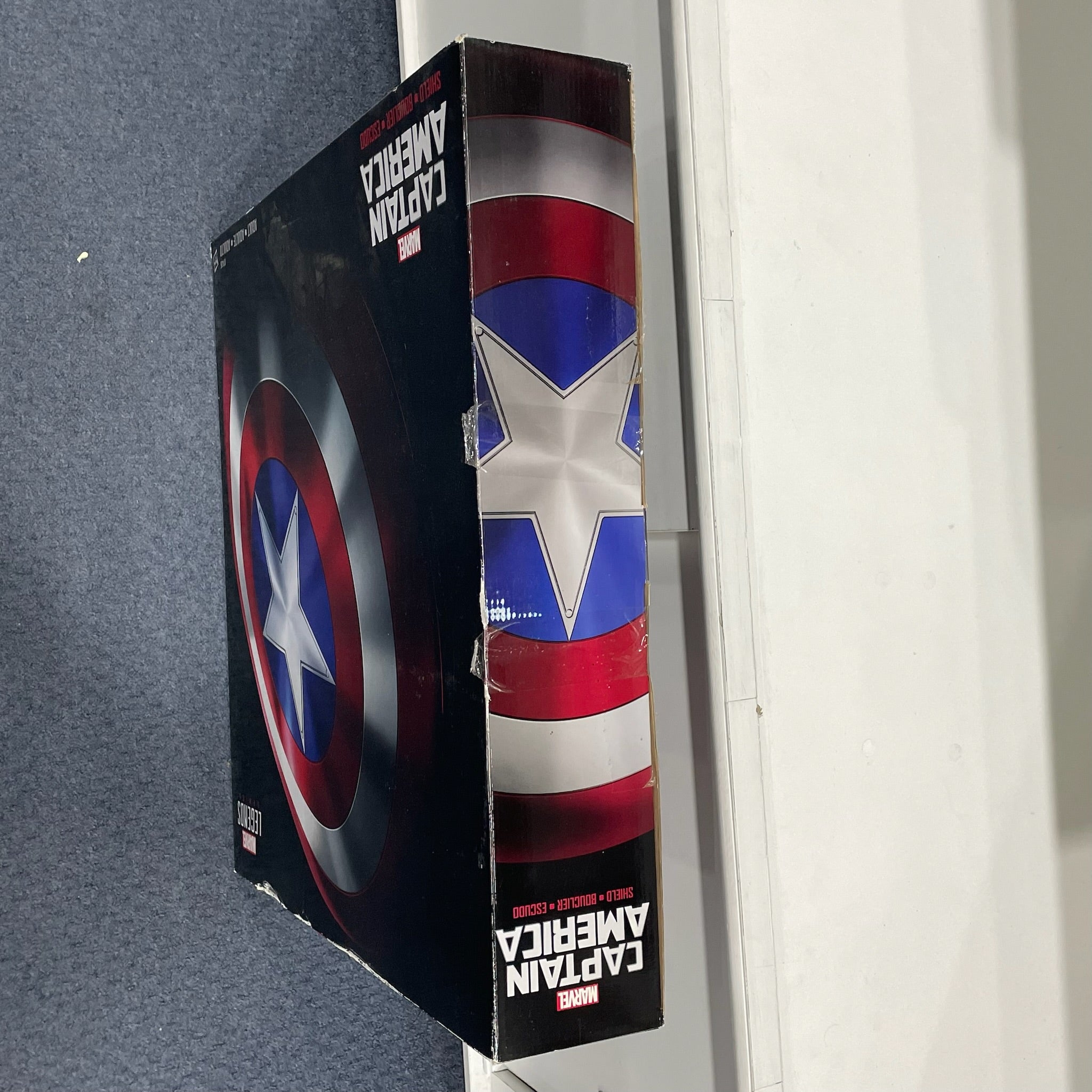 Captain America 60cm Metal Shield - Marvel Legends Series Collectible Figure - Perfect for Cosplay, Display & Superhero Fans