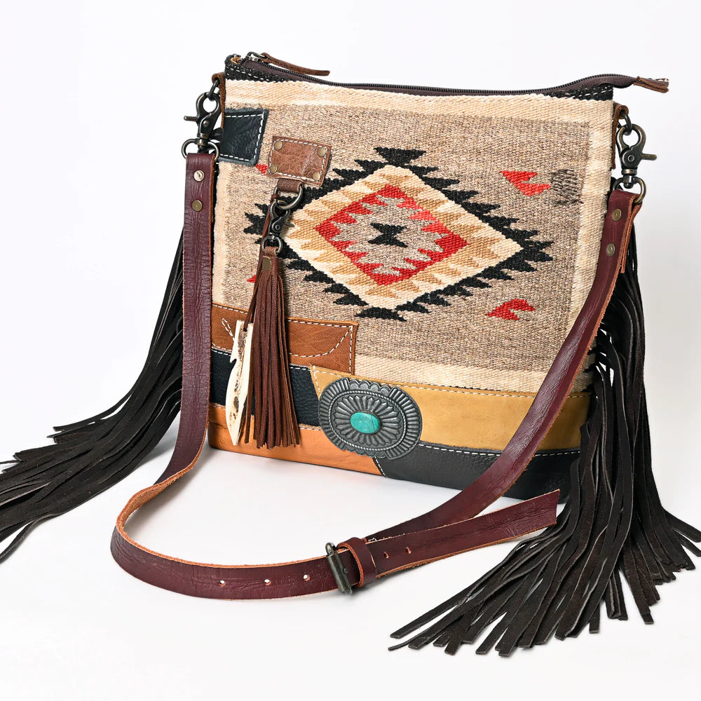 American Darling Tan Saddle Blanket Bag - Stylish Leather Crossbody Purse for Women | Perfect for Western Rodeo, Country Music Festivals & Cowgirl Fashion