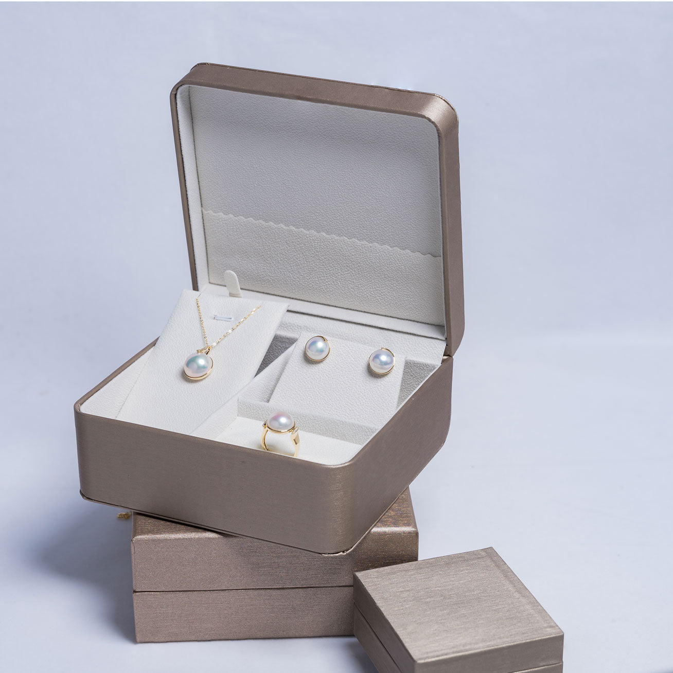 18K Gold Diamond & Edison Pearl Earrings for Women - Elegant Dangle Drop Jewelry Gift for Wedding, Anniversary & Special Occasions - KE00123