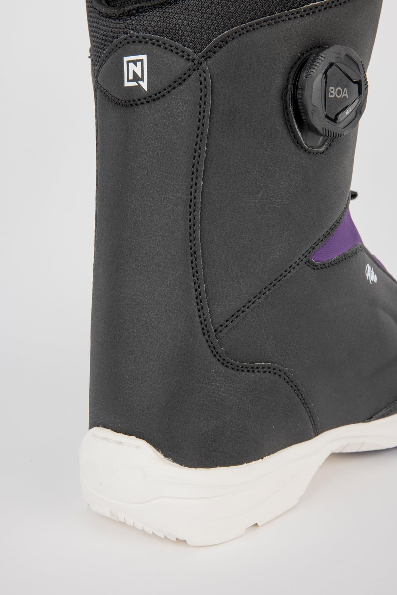 NITRO 2025 Scala Boa Women's Snowboard Boots - Lightweight & Comfortable for All-Mountain Riding | Perfect for Freestyle & Powder Snowboarding