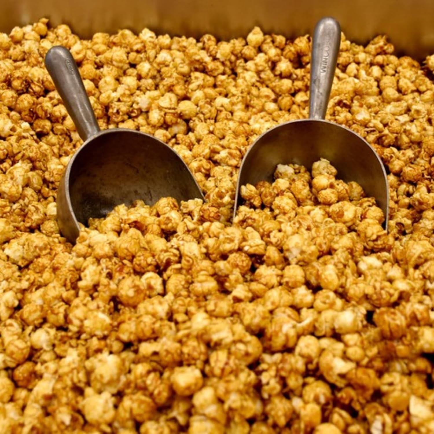 Johnson's Gourmet Caramel Peanut Popcorn 28oz | Handmade Freshly Popped Sweet & Crunchy Snack | Perfect for Family Parties, Movie Nights & Gift Giving | World Famous Quality Since 1940 | Great for Office Treats, Birthday Gifts & Holiday Celebrations
