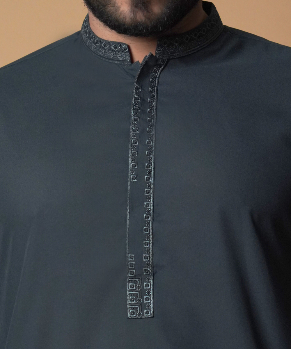 Deep Green Shalwar Kameez Traditional Pakistani Outfit - Elegant Ethnic Wear for Weddings, Festivals & Special Occasions