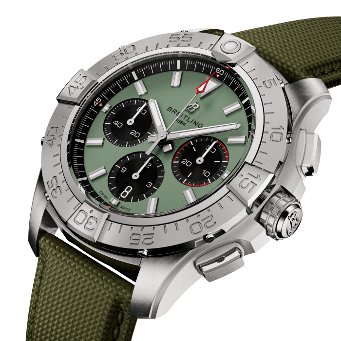 Breitling Avenger B01 Chronograph 44mm Stainless Steel Men's Luxury Watch - Perfect for Aviation, Diving & Professional Use