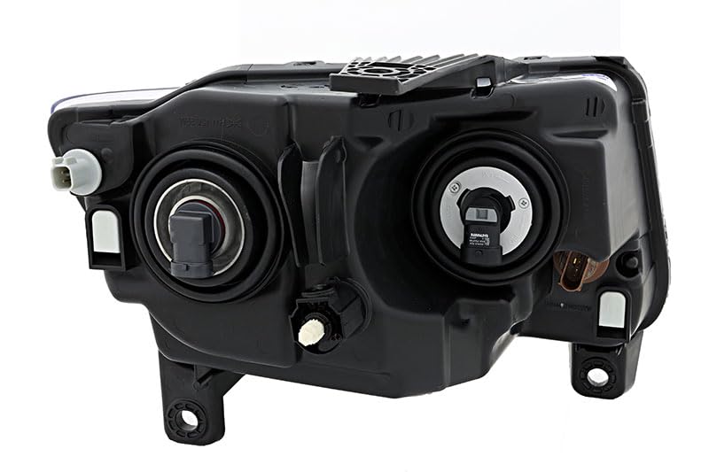 Jeep Grand Cherokee Headlights Lamps Set (2011-2013) - Halogen Replacement for Driver & Passenger Side - Perfect for Night Driving & Off-Road Adventures