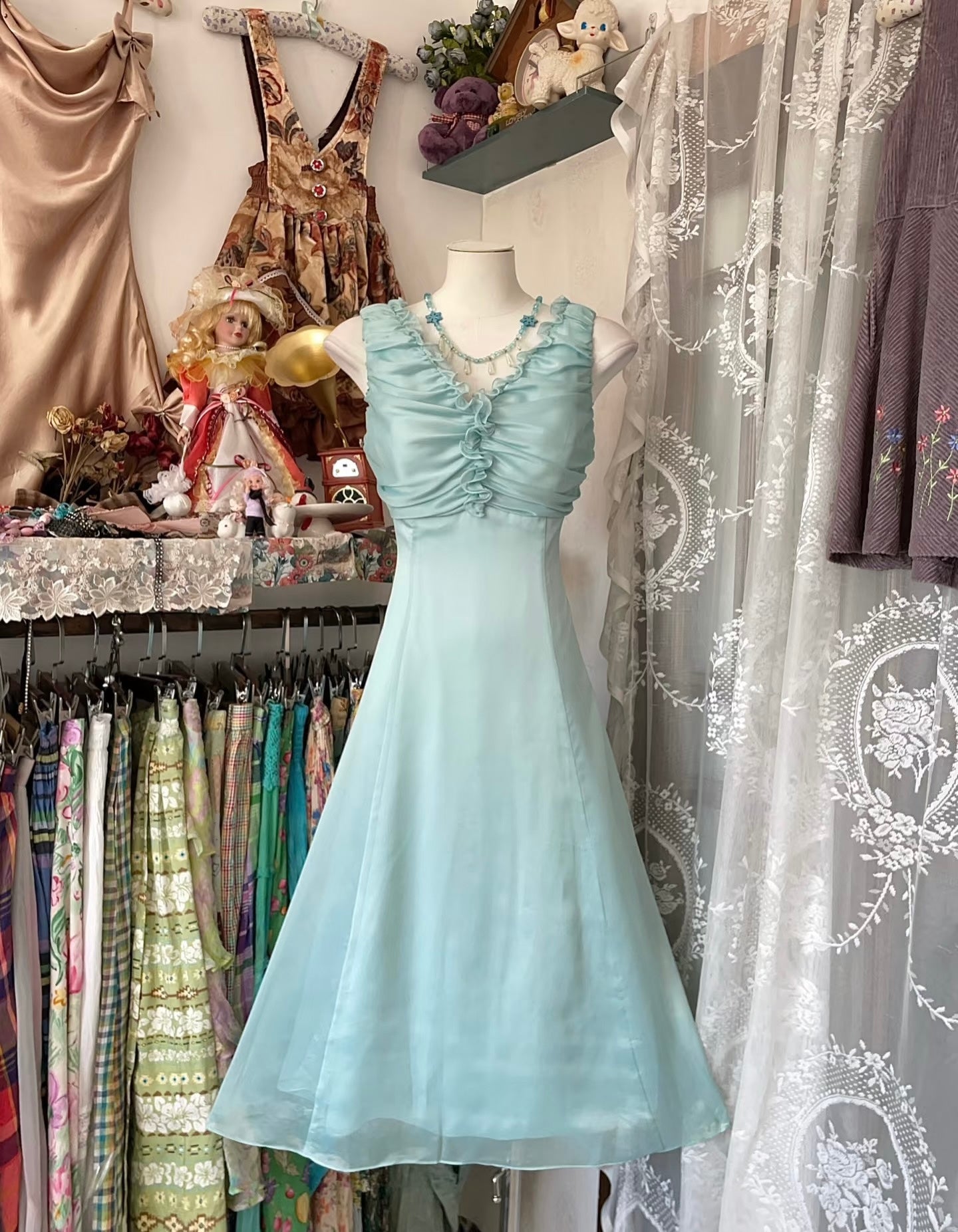 Vintage V-Neck A-Line Ruffle Prom Dress J5016 - Elegant Formal Gown for Homecoming, Ball, and Special Occasions