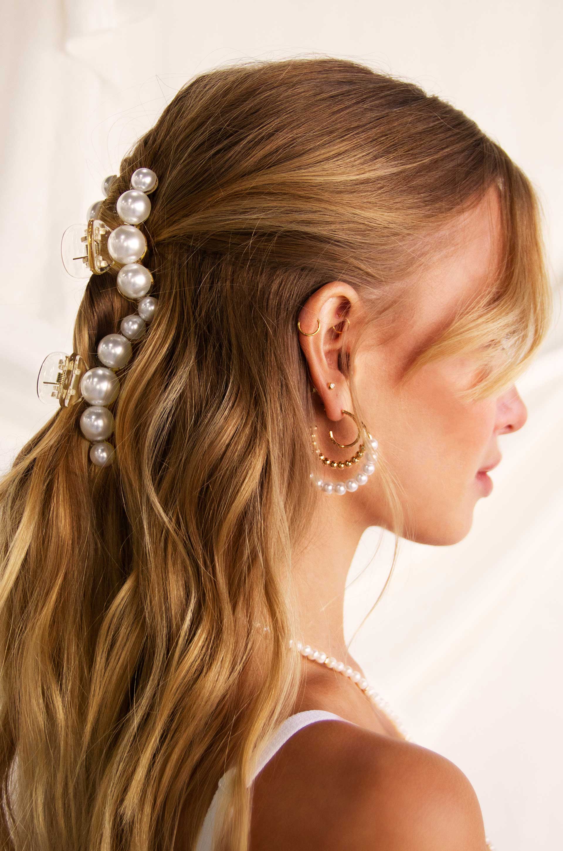 Pearl Hair Claw Clips Set of 2 - Elegant Hair Accessories for Women, Non-Slip Hair Clips for Ponytails, Buns & Updos - Perfect for Weddings, Parties & Everyday Wear