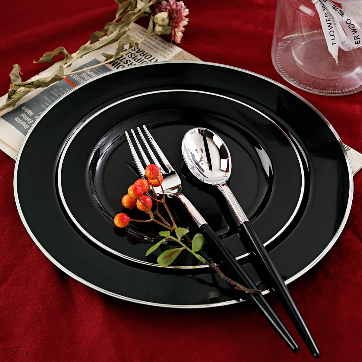 WELLIFE 120-Piece Black & Silver Plastic Dinnerware Set - 24 Dinner Plates, 24 Dessert Plates & 72 Silverware for Parties, Weddings & Events - Elegant Disposable Tableware for Catering, Picnics & Outdoor Gatherings