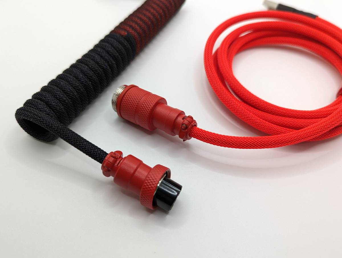 Premium Coiled Keyboard Cable - Ausmodshop Magma Style for Mechanical Keyboards (Gaming, Office, Typing)