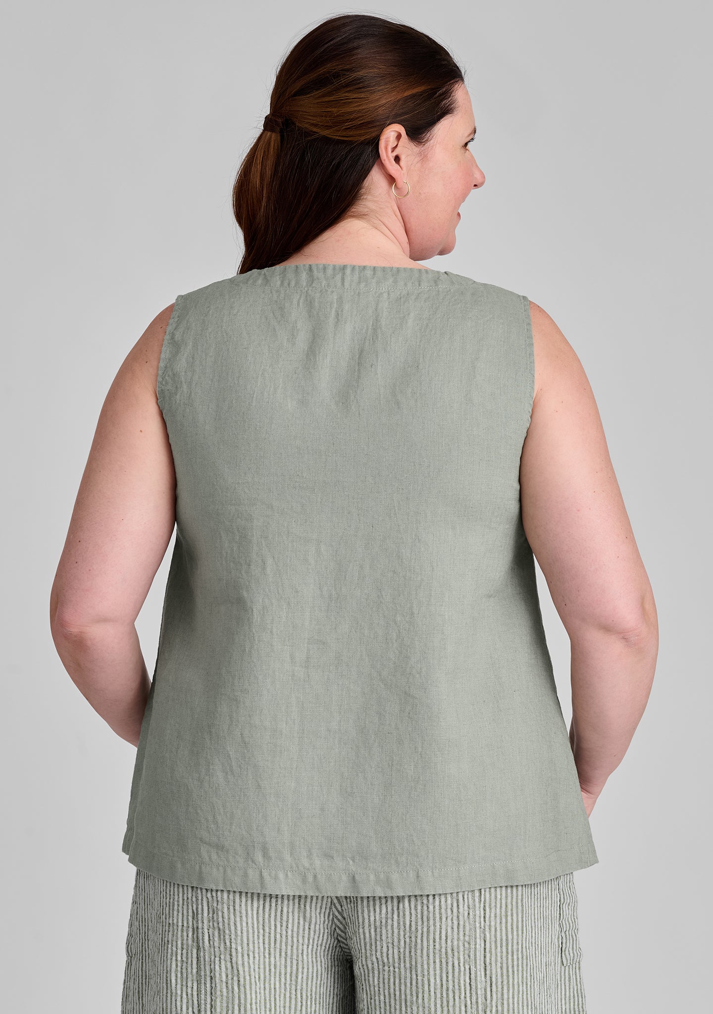 Gem Tank Linen Tank Top for Women - Breathable Summer Casual Wear, Perfect for Beach, Yoga & Everyday Outfits