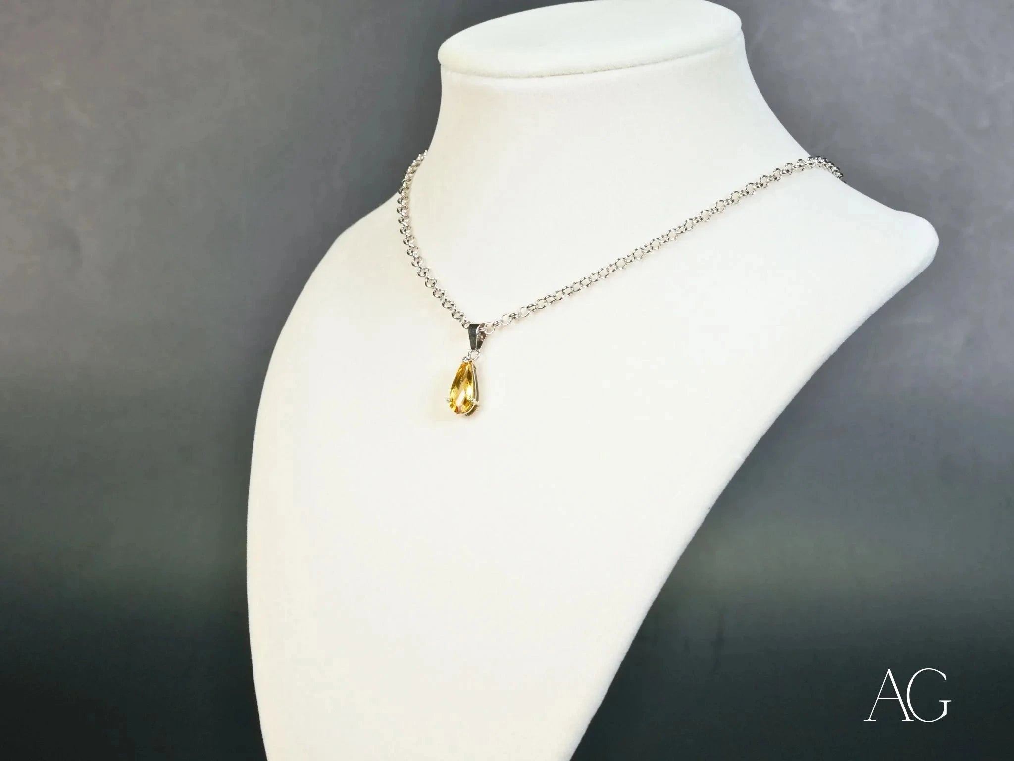 Golden Glow Citrine Pendant Necklace - Natural Gemstone Jewelry for Women - Perfect for Everyday Wear, Gift Giving & Special Occasions