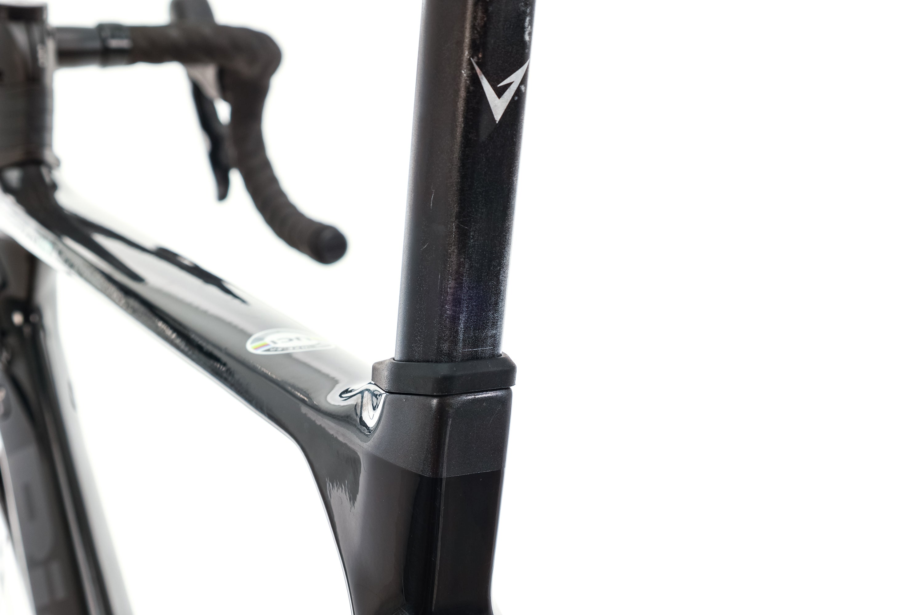 Bianchi Infinito XE Rival eTap AXS Road Bike 2023 - 55cm Carbon Frame, Wireless Shifting | Perfect for Endurance Cycling, Long-Distance Rides & Road Racing