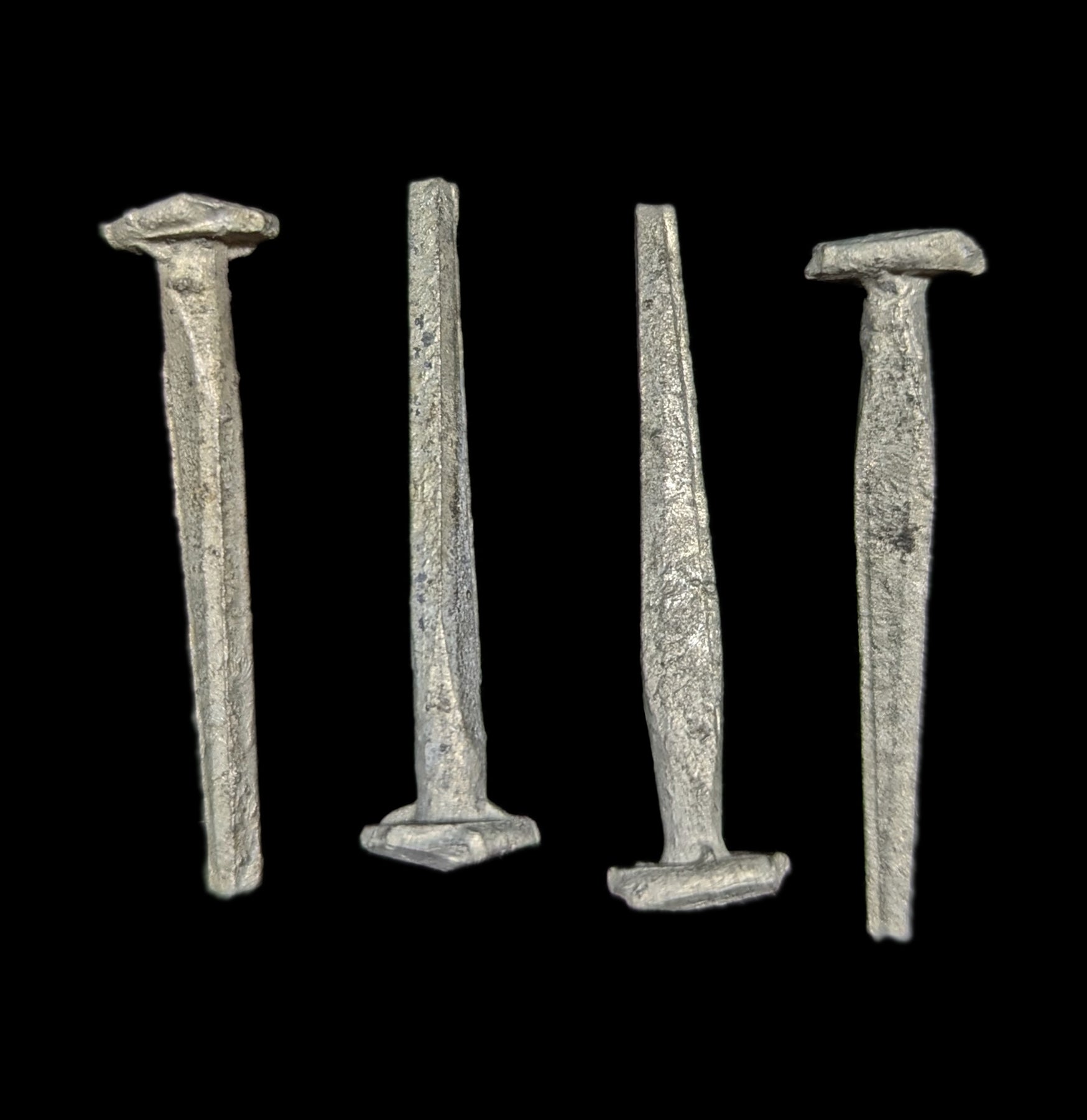 Galvanized Iron Wrought Nails - Heavy Duty Construction & Outdoor Use - Rust-Resistant for Fencing, Decking & Woodworking Projects
