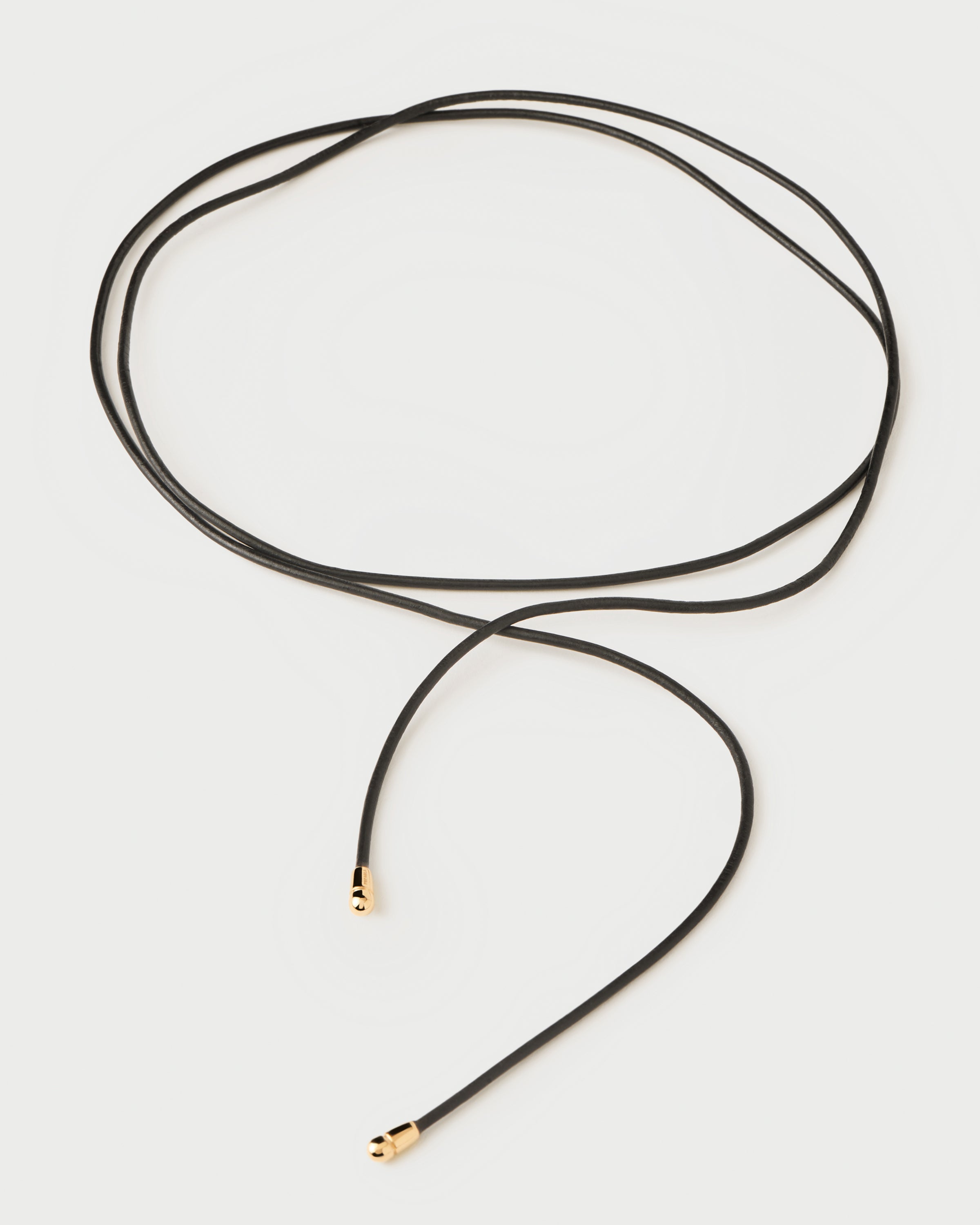 Elegant Dana Leather Bow Necklace for Women - Stylish Fashion Jewelry Gift for Her - Perfect for Parties, Weddings & Everyday Wear