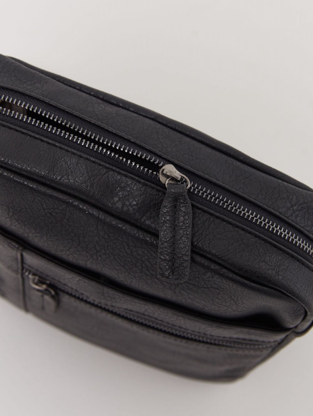 Timber Crossbody Bag for Women - Stylish & Durable Leather Shoulder Purse - Perfect for Travel, Work & Everyday Use