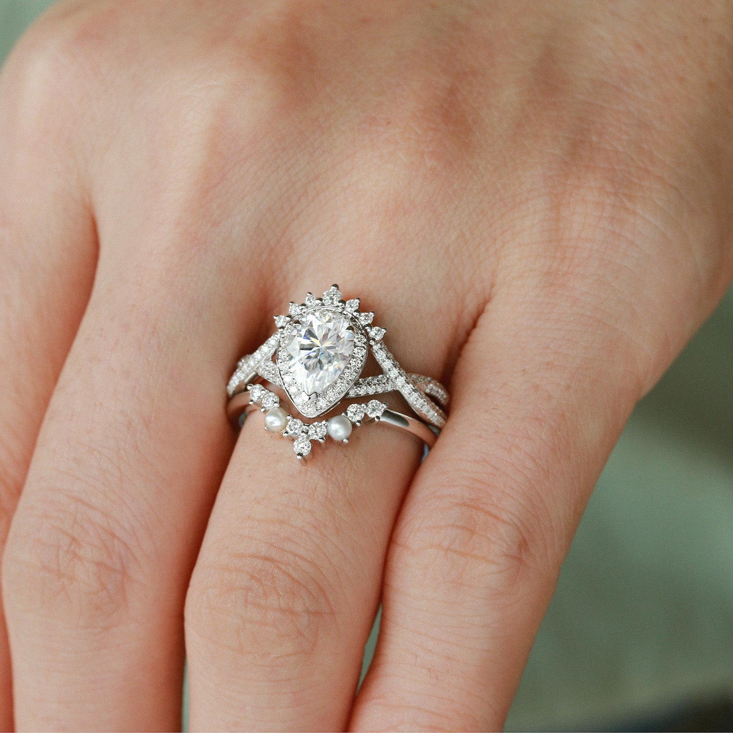 1.5ct Pear Moissanite Vintage Halo Infinity Ring Set for Women - 2 Piece Bridal Jewelry Set - Perfect for Engagement, Wedding & Anniversary Gifts