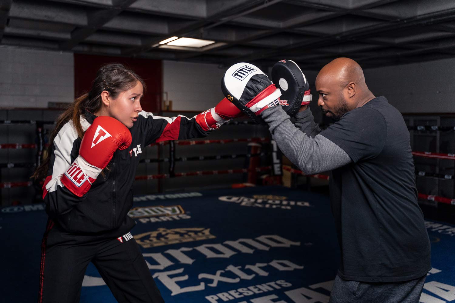 Title Gel® Contoured Punch Mitts - Premium Boxing Training Gloves for Men & Women - Ideal for MMA, Kickboxing, and Heavy Bag Workouts