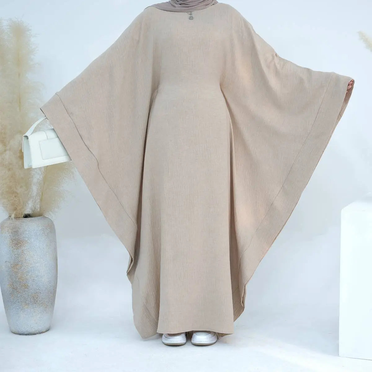 Elegant Muslim Women's Batwing Sleeve Farasha Abaya Dress - Modest Islamic Prayer Dress for Mosque & Special Occasions