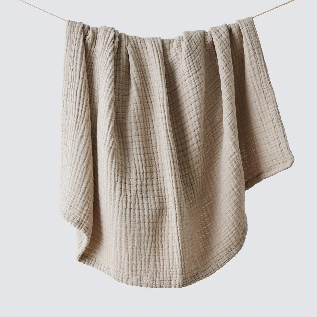 Soft Breathable Cotton Gauze Throw Blanket - Lightweight & Cozy for Bed, Couch, and Outdoor Use - Perfect for Lounging, Travel, and Picnics