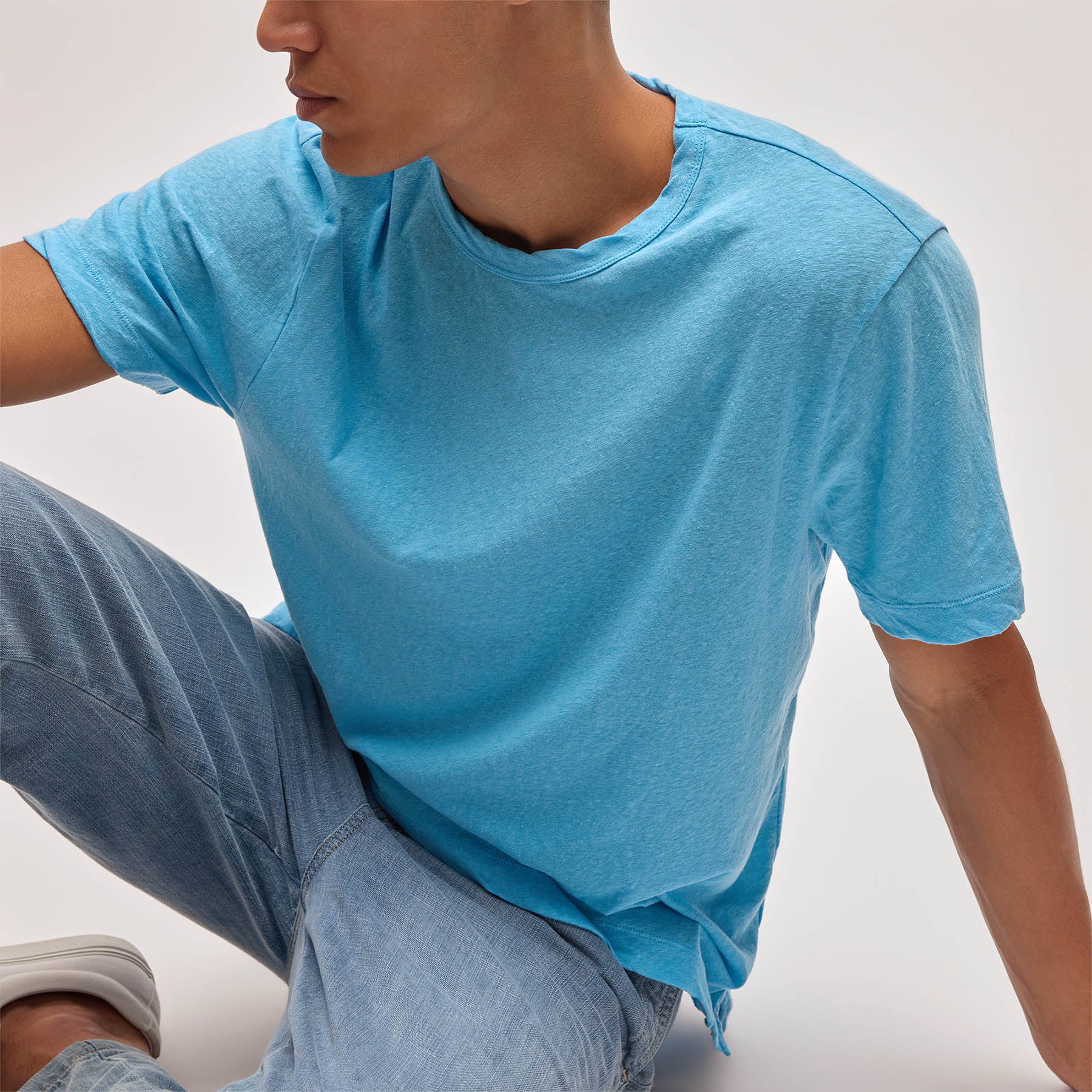 Soft Cotton Jersey Crew Neck T-Shirt for Men & Women - Breathable & Comfortable Casual Wear - Perfect for Everyday Outfits, Gym, and Lounge